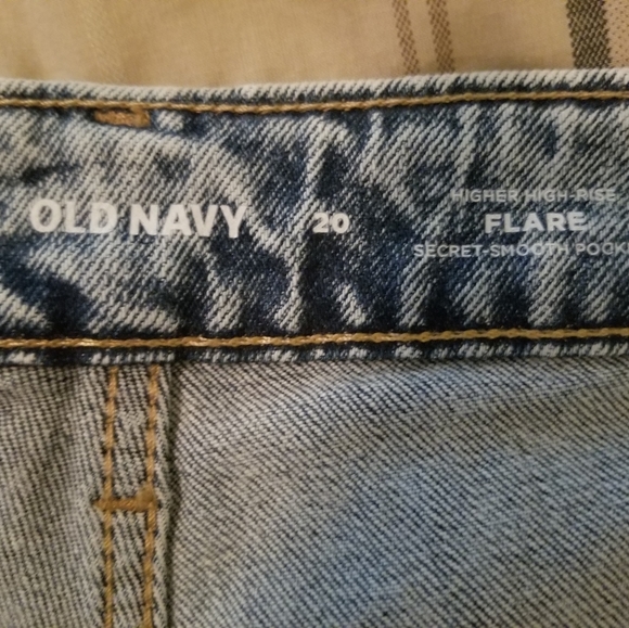 Jean's Old Navy - Picture 5 of 6